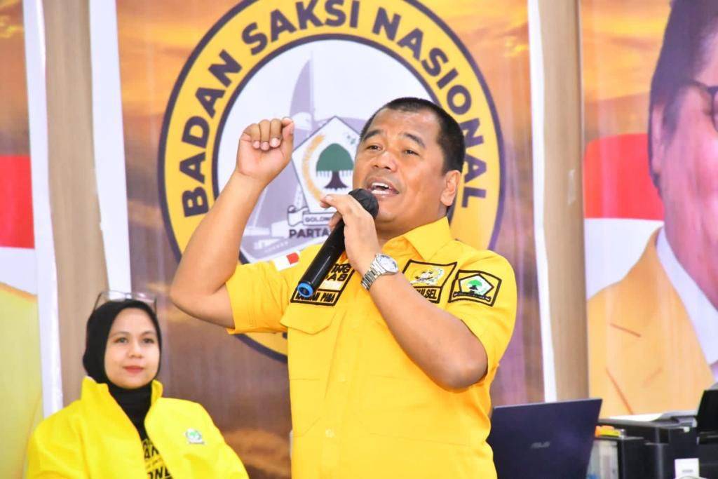 Wakil Ketua DPD I Partai Golkar Sulsel Rahman Pina dalam sebuah acara beberapa waktu lalu. (Ist)
