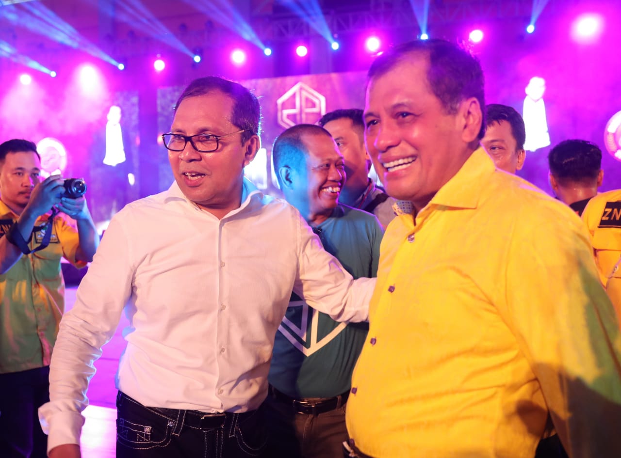 Danny Pomanto bersama NUrdin Halid. (Int)