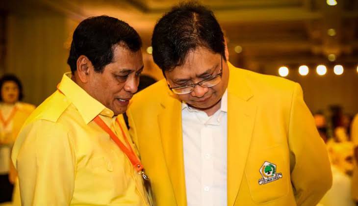 Ketua DPP Partai Golkar Airlanga Hartarto bersama Nurdin Halid. (Int)