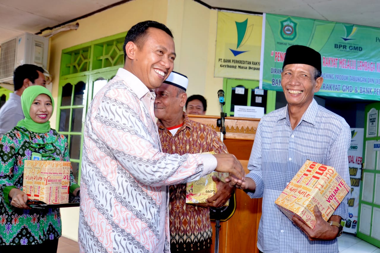 Bupati Takalar Syamsari Kitta menghapuskan sanksi admnistrasi keterlambatan pembayaran PBB selama masa pandemi. (Ist)