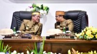 Gubernur Sulsel Andi Sudirman bersama Bupati Soppeng Andi Kaswadi Razak. (Ist) Gubernur Sulsel Andi Sudirman bersama Bupati Soppeng Andi Kaswadi Razak. (Ist)
