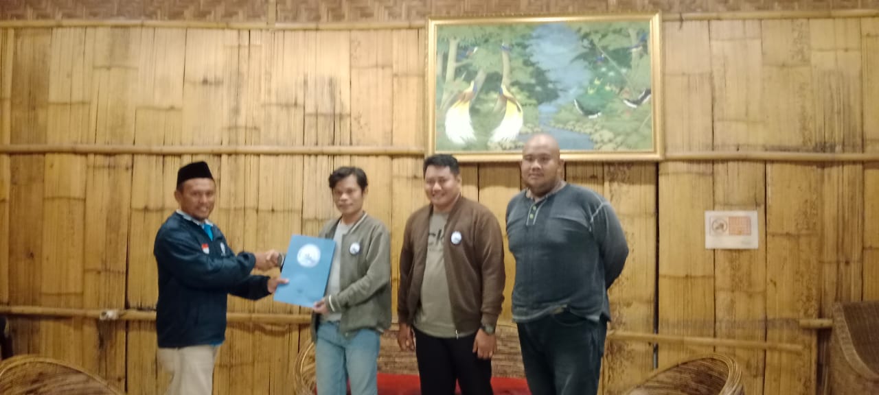 Barnadi Zakaria pimoin HMNI Takalar. (Ist)