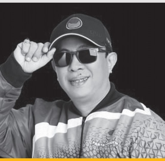 5f33e2b1dd83b240117545