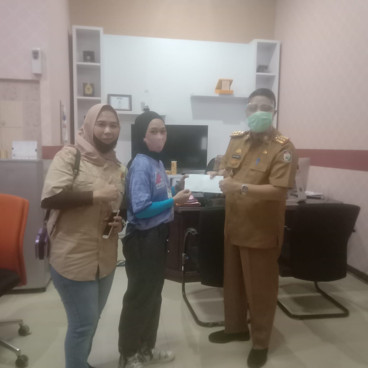 Alivany Ver Khadijah bersiap mengikuti Pelatnas panjat tebing mewakili FPTI Sulsel. (Ist)