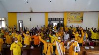 Anggota Fraksi Partai Golkar Sulsel John Rende Mangontan (JRM) mendapatkan sanksi karena dianggap setengah hati mendukung usungan Partai Golkar di Tana Toraja, Senin 7 Desember 2020. (Ist)