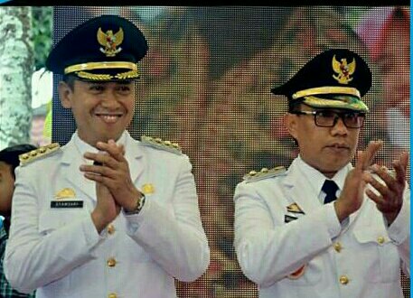 Bupati Takalar Syamsari Kitta dan Wabup Takalar Achmad Se're. (Int).jpg