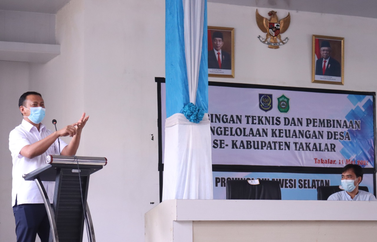 Bupati Takalar Syamsari Kitta saat berbicara di acara Apdesi, Selasa 11 Mei 2021. (Ist)