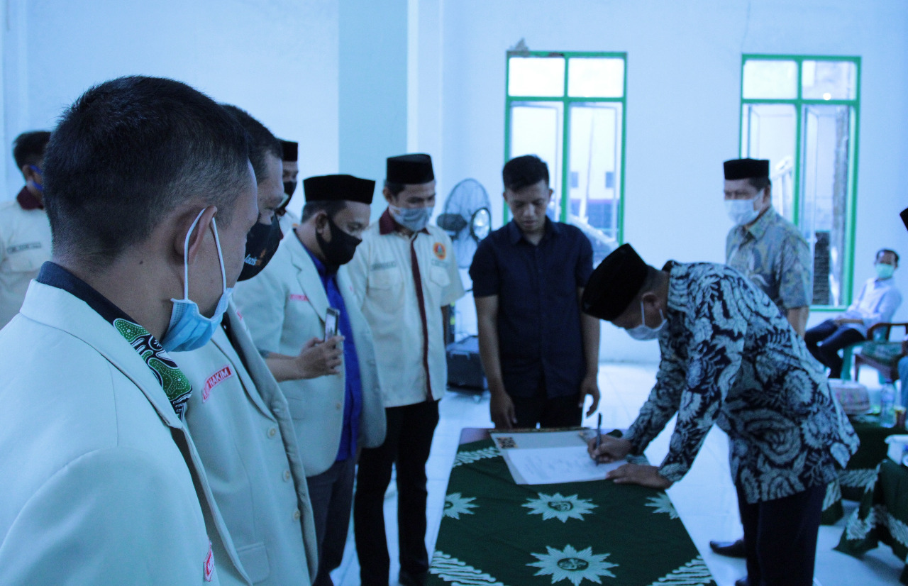Bupati Takalar Syamsari Kitta saat menghadiri pelantikan PD Pemuda Muhammadiyah Takalar, Sabtu 22 Agustus 2020. (Ist) Bupati Takalar Syamsari Kitta saat menghadiri pelantikan PD Pemuda Muhammadiyah Takalar, Sabtu 22 Agustus 2020. (Ist)