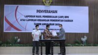 Bupati Takalar Syamsari akhirnya berhasil mempersembahkan opini WTP untuk Takalar, Selasa 17 Mei 2022. (Ist) Bupati Takalar Syamsari akhirnya berhasil mempersembahkan opini WTP untuk Takalar, Selasa 17 Mei 2022. (Ist).jpg