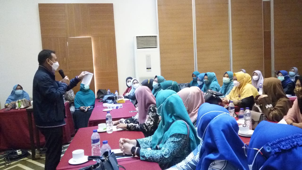 Bupati Takalar menutup acara peningkatan kapasitas Kader Pembangunan Manusia (KPM), Selasa 30 Maret 2021. (Ist)