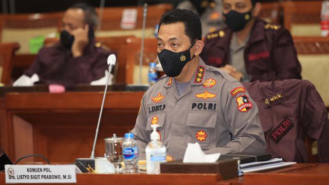 Listyo Sigit Prabowo resmi menjadi Kapolri usai dilantik Presiden Jokowi di Istana Merdeka, Jakarta Pusat, Kamis 27 Januari 2021. (Ist)