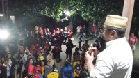 Calon Wakil Walikota Makassar Zunnun Nurdin Halid saat menemui warga Tanjung Merdeka, Senin 17 Agustus 2020 malam. (Ist)