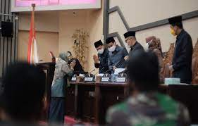 DPRD Makassar Sahkan Laporan Pelaksanaan APBD 2020 Jadi Perda. (Int)