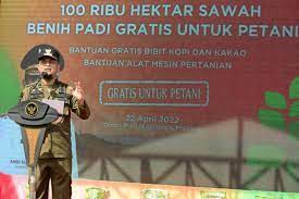 Gubernur Sulsel Andi Sudirman Sulaiman meluncurkan program Mandiri Benih di Kawasan Center Point of Indonesia (CPI), Jumat 22 April 2022. (Ist).jpg