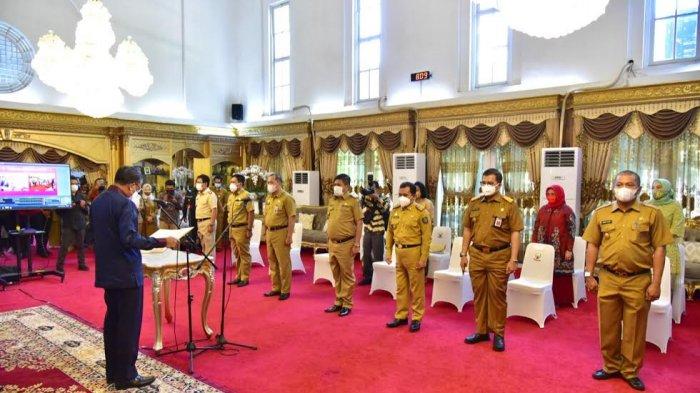 Gubernur Sulsel Nurdin Abdullah melantik tujuh Pjs Bupati, Sabtu 26 September 2020. (Ist)