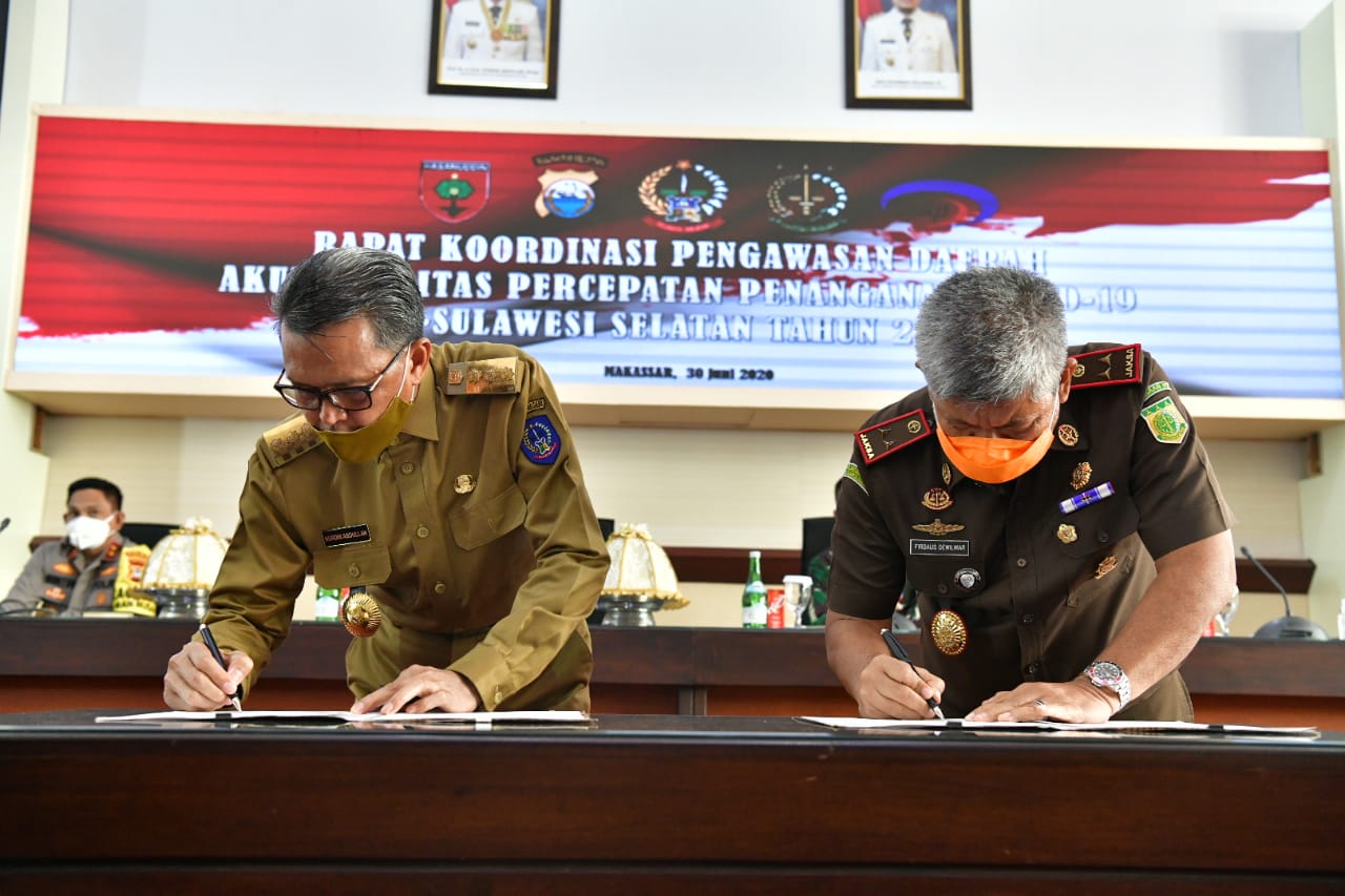 Gubernur Sulsel rapat bersama KPK terkait Stadion Mattoanging. (Ist)