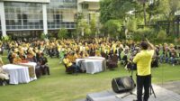 Politisi Partai Golkar Rshman Pina berbicara di depan ribuan tim pemenangan di Max One Hotel, Minggu 21 Mei 2023. (Ist)