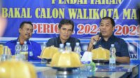 Calon walikota Makassar Rahman Pina mengembalikan formulir di PAN Makassar, Senin 27 Mei 2024. (Ist)