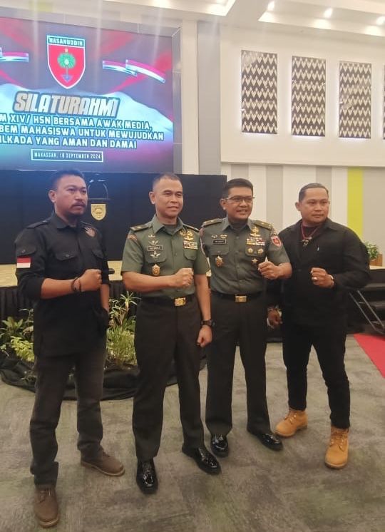 Jendlap Komando Paku Terbang Muh Saleh HS (kiri) bersama pimpinan Kodam di Hotel Max One, Rabu 18 September 2024. (Ist)