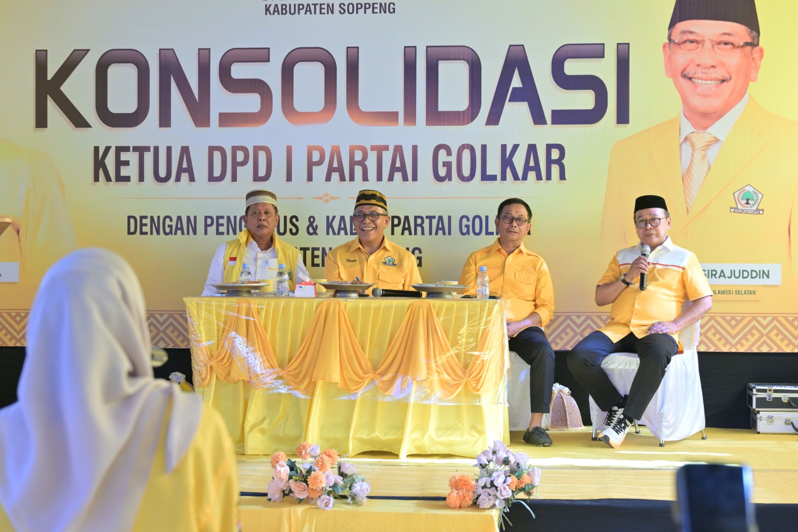Ketua DPD I Golkar Sulsel Ilham Arief Sirajuddin didampingi Bupati Soppeng Suwardi Haseng, Ketua Golkar Soppeng Andi Kaswadi Razak, dan Supriansa saat konsolidasi di kantor DPD II Golkar Soppeng, Jumat 21 Agustus 2026. (Ist)
