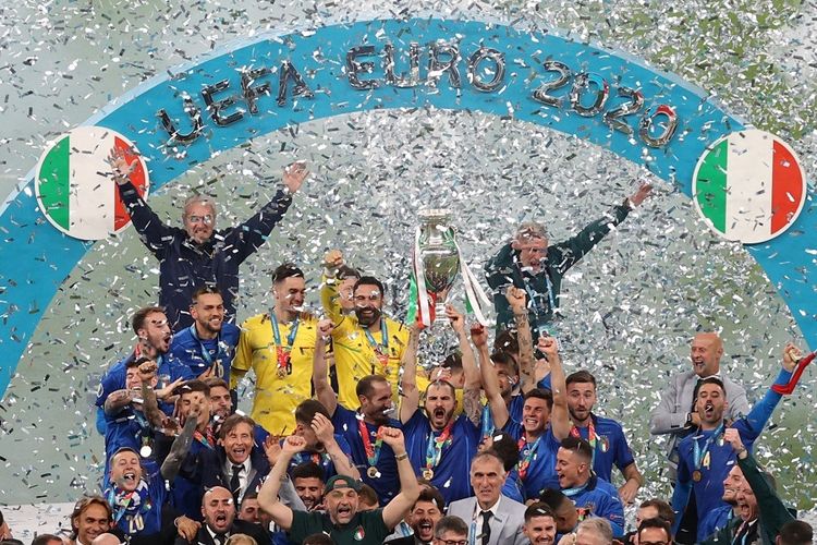 Italia juara Piala Eropa 2020 usai mengalahkan Inggris di Wembley, Senin 12 Juli 2021 dinihari. (Int) Italia juara Piala Eropa 2020 usai mengalahkan Inggris di Wembley, Senin 12 Juli 2021 dinihari. (Int)