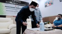 Ketua DPRD Makassar meneken kerja sama dengan Kejari Makassar, 11 Januari 2022. (Ist).jpeg