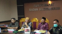Wakil Ketua DPRD Takalar Jabir Bonto (songkok guru). (Int)