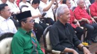 awati-Soekarnoputri-umumkan-Mahfud-MD-jadi-cawapres-Ganjar-Pranowo Ketua Umum PDIP Megawati Soekarno Putri Umumkan paket Ganjar- Mahfud. (Int,)