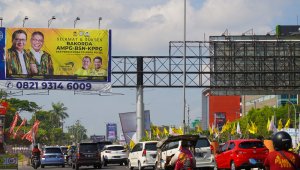 Menjelang Rakorda AMPG dan KPPG Sulsel, sepanjang jalan AP Pettarani nampak menguning. (Ist)