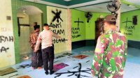Musala dicoret- coret dan Alquran disobek di Tangerang, Selasa 29 September 2020. (Int)