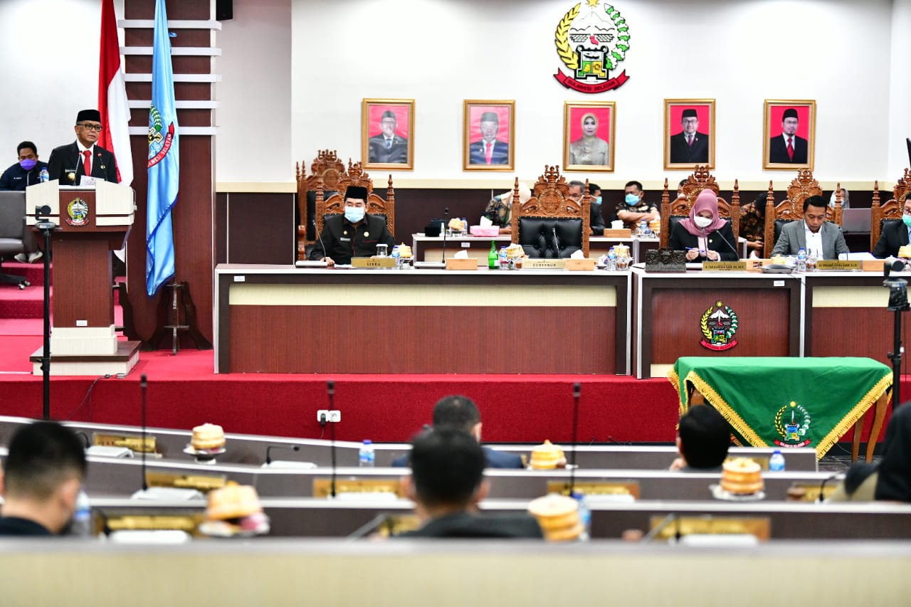 Paripurna pengesahan APBD 2021. (Ist)