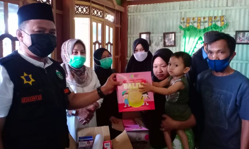 Pemerintah Kota (Pemkot) Parepare intensif memantau perkembangan Balita yang lahir tanpa anus bernama Muh Alif Adzan di Jalan Jenderal Sudirman, Kelurahan Lapadde, Kecamatan Ujung, Kota Parepare. (Int)