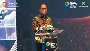 Pemerintah Provinsi Sulawesi Selatan meraih Best Program Support pada ajang penghargaan nasional Indonesia Halal Industry Award (IHYA) 2021 dari Kementerian Perindustrian (Kemenperin). (Int)