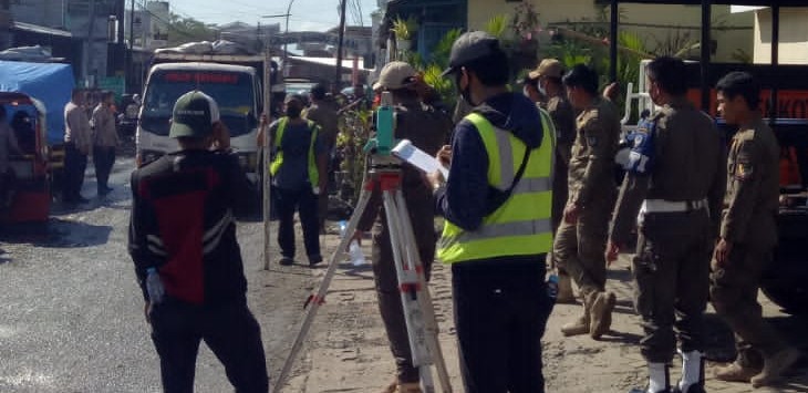 Pengukuran jalan Antang Raya. Jalan ini akan dikerjakan tahun ini. (Dok) Pengukuran jalan Antang Raya. Jalan ini akan dikerjakan tahun ini. (Dok).jpg