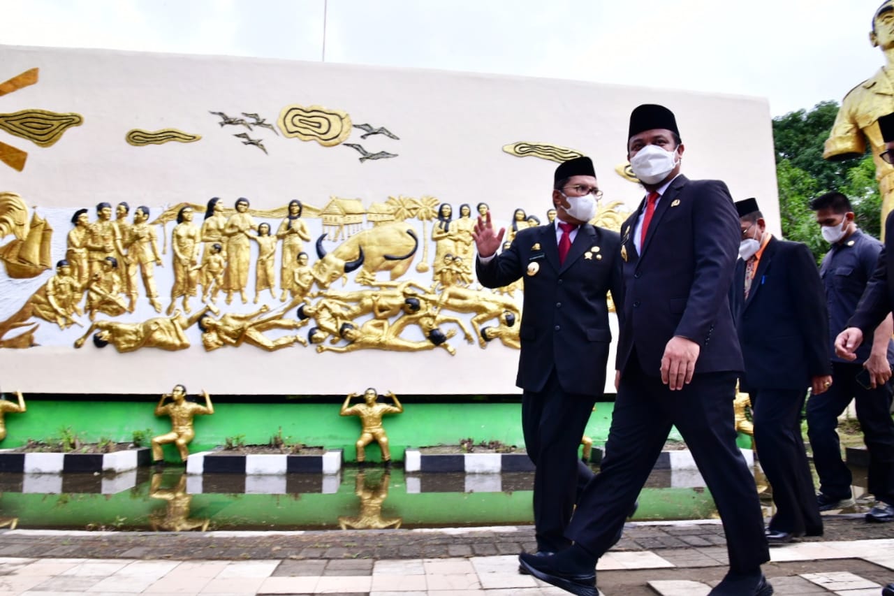 Plt Gubernur Andi Sudirman Sulaiman di peringatan korban 40 ribu jiwa. (Ist)