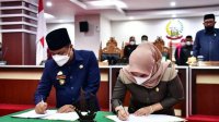Plt Gubernur Sulsel Andi Sudirman mengikuti rapat paripurna, Senin 8 November 2021. (Ist) Plt Gubernur Sulsel Andi Sudirman mengikuti rapat paripurna, Senin 8 November 2021. (Ist)