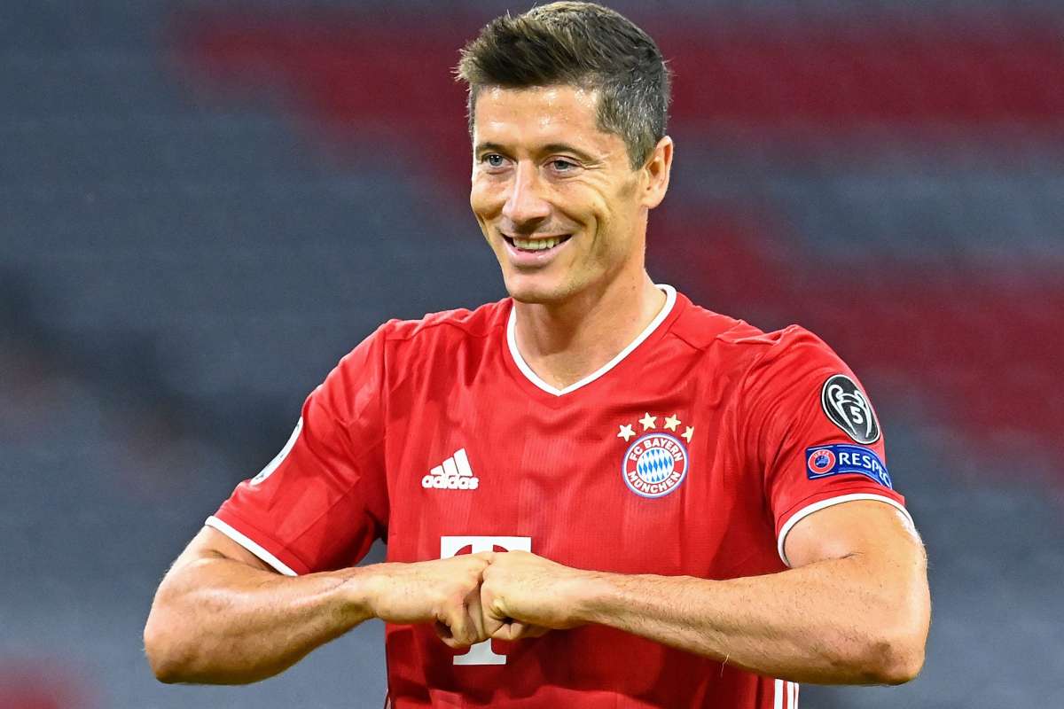 Robert Lewandosky. (Int)