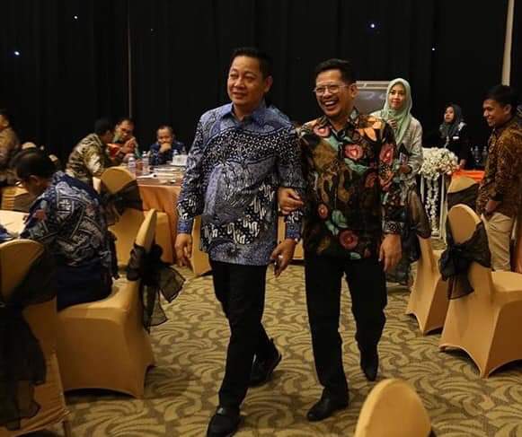 Rusdi Masse bersama Irman Yasin Limpo di sebuah acara beberapa waktu lalu. (Int)