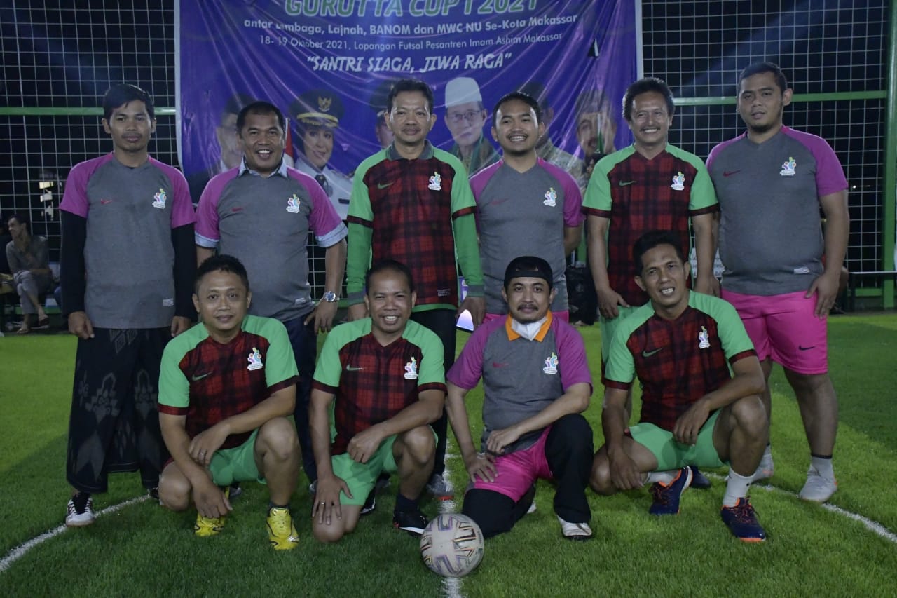 Sejumlah legislator Sulsel dan Makassar ikut turnamen futsal Gurutta Cup 2021. (Ist)