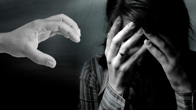 Seorang ayah di Makassar tega memperkosa anak kandungnya sendiri. (Ilustrasi Int)