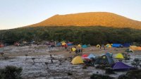 Suasana camping di Gunung Gede Pangrango. (Int)