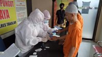 Tahanan baru di Lapas Klas II B Takalar jalani RDT sebelum memasuki Lapas dan bergabung dengan tahanan lama. (Ist)