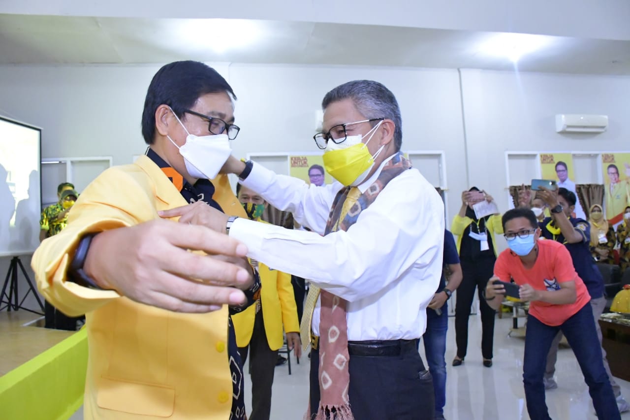 Wabup Luwu Utara resmi gabung Golkar. (Ist)