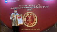 Walikota Parepare Dr H Taufan Pawe menerima penghargaan Kota Sangat Inovatif dari Kemendagri, Kamis 17 Desember 2020 malam. (Ist)