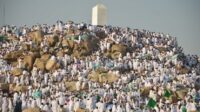 jabal-rahmah-di-padang-arafah-makkah-arab-saudi-_140930202318-434