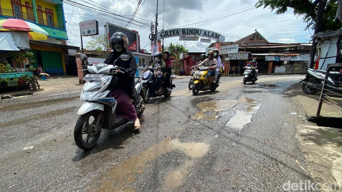 kondisi-jalan-antang-raya-kota-makassar-3_169